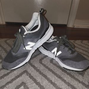 New Balance Women's 997H (Castlerock/White)
